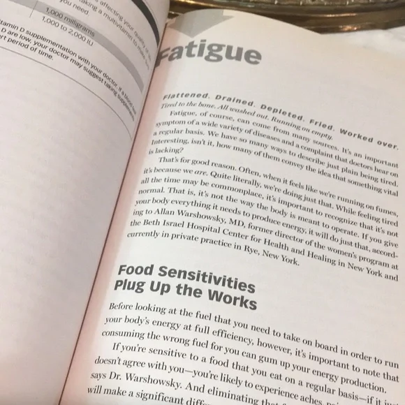 “NUTRI-CURES” FOOD HEALTH BOOK - Picture 6 of 9